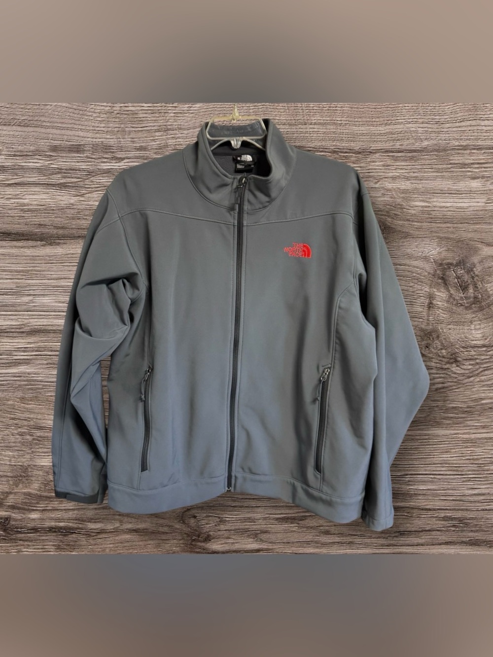 Like new!  The North Face Apex soft shell jacket SZ XL gray